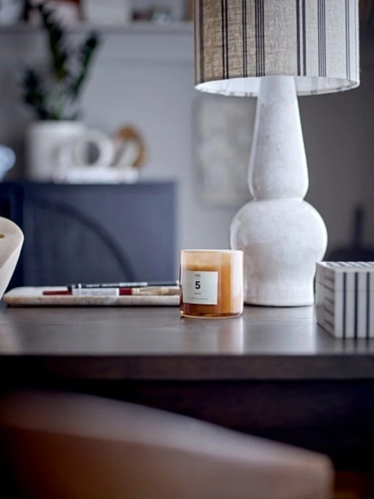 Bloomingville Emilia Tafellamp - 82054154 2 Bloomingville Emilia Tafellamp - 82054154 - Afbeelding 2