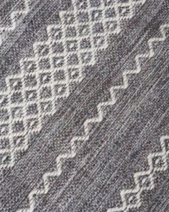 House Doctor Ciero Vloerkleed Lichtgrijs 130x85cm - 205085021 7 House Doctor Ciero Vloerkleed Lichtgrijs 130x85cm - 205085021 -Decoratieve Artikelen Winkel house doctor ciero vloerkleed lichtgrijs 130x85cm 1