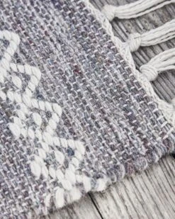 House Doctor Ciero Vloerkleed Lichtgrijs 130x85cm - 205085021 9 House Doctor Ciero Vloerkleed Lichtgrijs 130x85cm - 205085021 -Decoratieve Artikelen Winkel house doctor ciero vloerkleed lichtgrijs 130x85cm 3