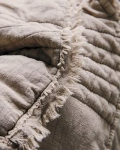 House Doctor Ruffle Plaid Lichtbruin - 261130002 7 House Doctor Ruffle Plaid Lichtbruin - 261130002 -Decoratieve Artikelen Winkel house doctor ruffle plaid lichtbruin 261130002 2