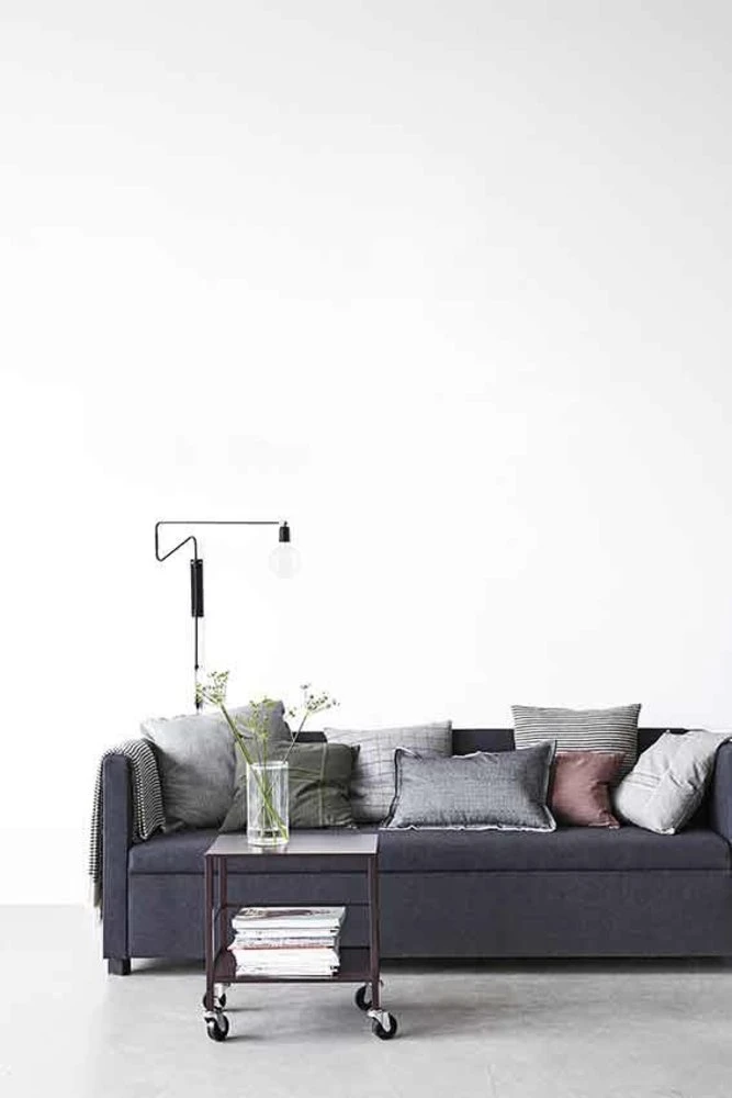 House Doctor Swing Wandlamp Zwart Metaal Messing 2 House Doctor Swing Wandlamp Zwart Metaal Messing - Afbeelding 2