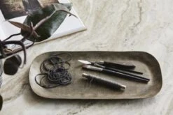 Nordal Danna Dienblad Vierkant - Antiek Messing -Decoratieve Artikelen Winkel nordal danna dienblad vierkant antiek messing 2