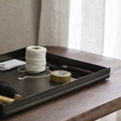 Nordal Kodiak Dienblad Vierkant Zwart - 69923 5 Nordal Kodiak Dienblad Vierkant Zwart - 69923 -Decoratieve Artikelen Winkel nordal kodiak dienblad vierkant zwart 69923 2