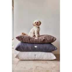 OYOY Kyoto Hondenkussen Small Antraciet - Z60056 -Decoratieve Artikelen Winkel oyoy kyoto hondenkussen small antraciet z60056 6